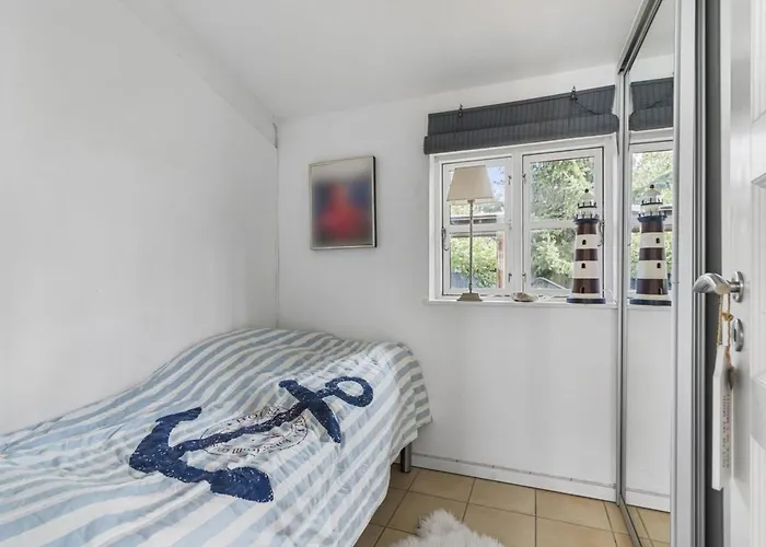 度假居 Mads - 1-2km From The Sea By Interhome