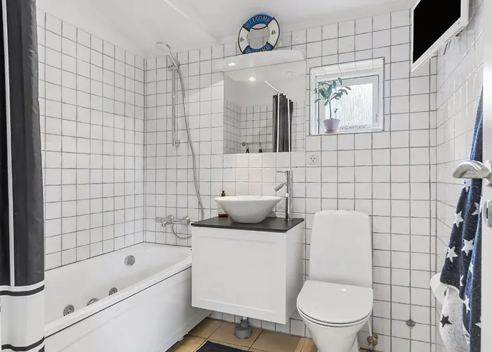 度假居 Mads - 1-2km From The Sea By Interhome *